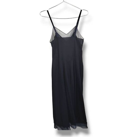Vanity Fair Vtg Womens Navy Full Slip Nylon Sz Small 32 Below Knee 60s 70s - Picture 1 of 10